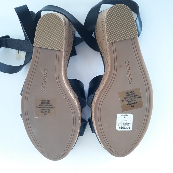 Express Wedge Sandals Black Strappy size 10 - Picture 6 of 6